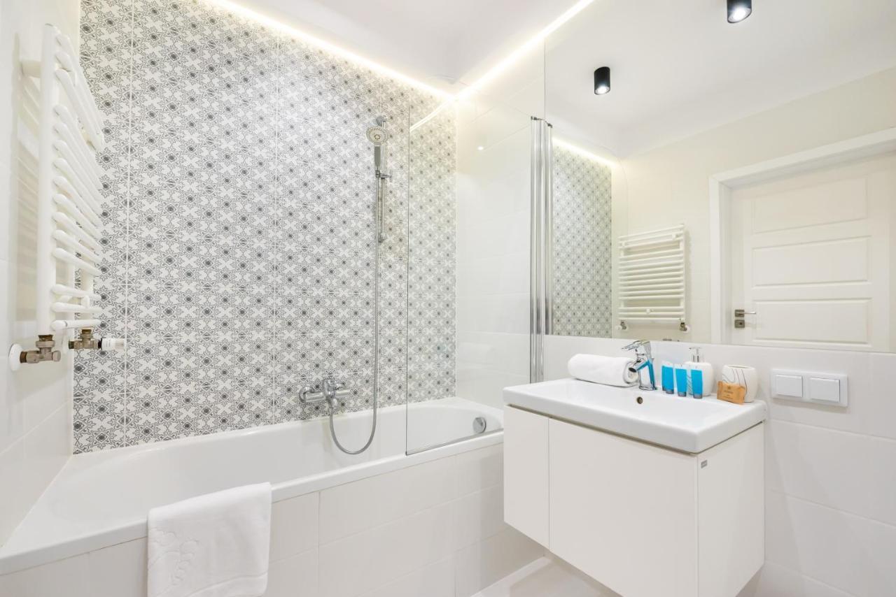 Magazynowa Exclusive Amber Apartment Warsaw Ngoại thất bức ảnh